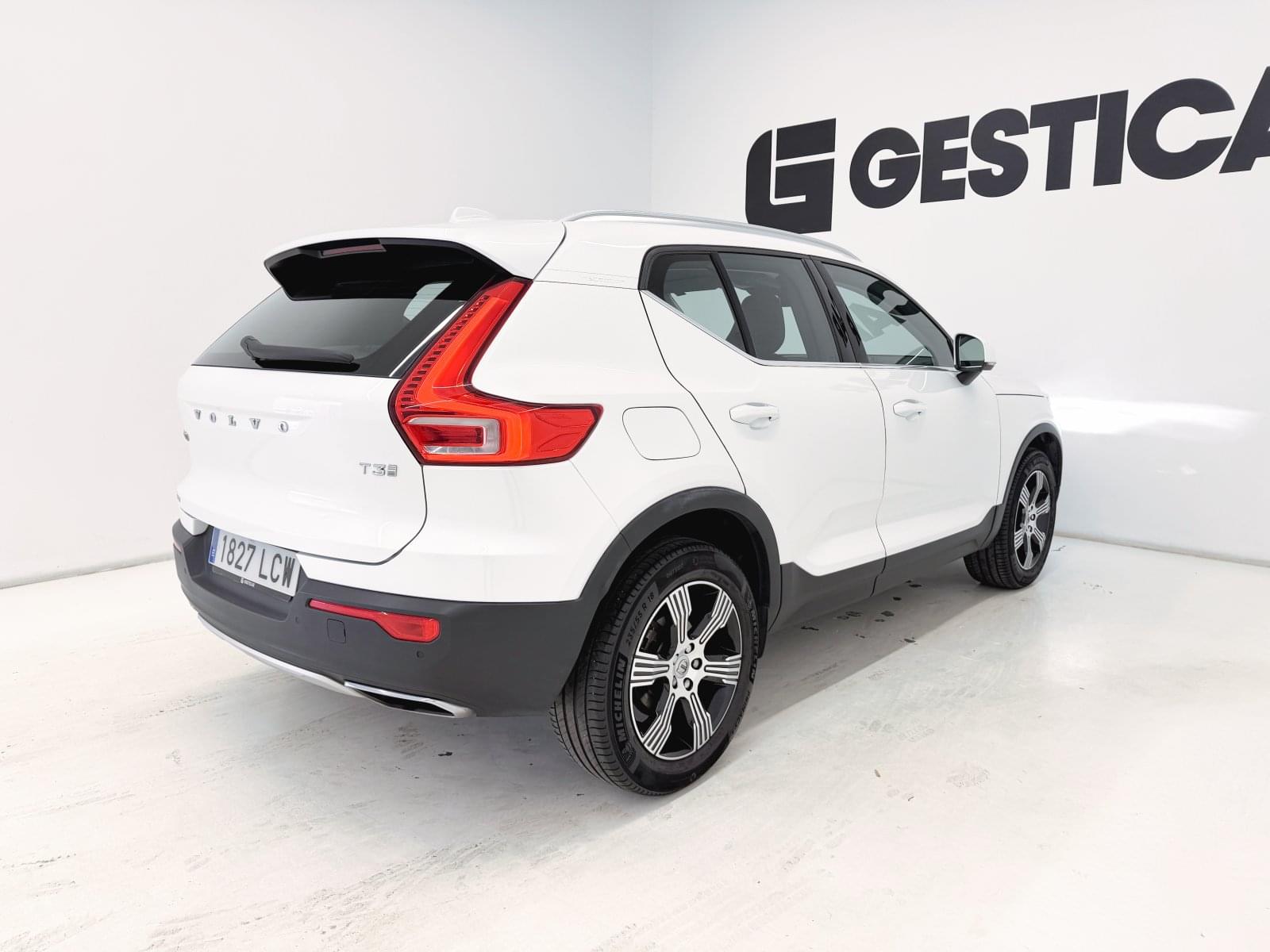 VOLVO XC40 1.5 T3 INSCRIPCION AUTO 163CV 18 