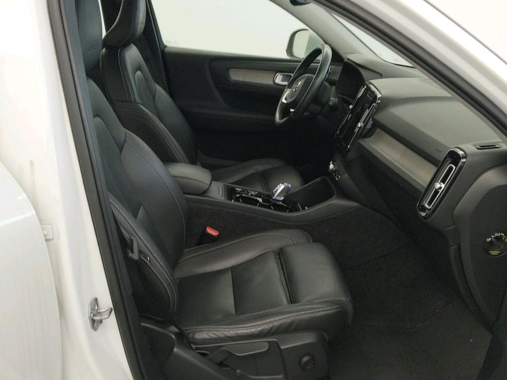 VOLVO XC40 1.5 T3 INSCRIPCION AUTO 163cv 7 