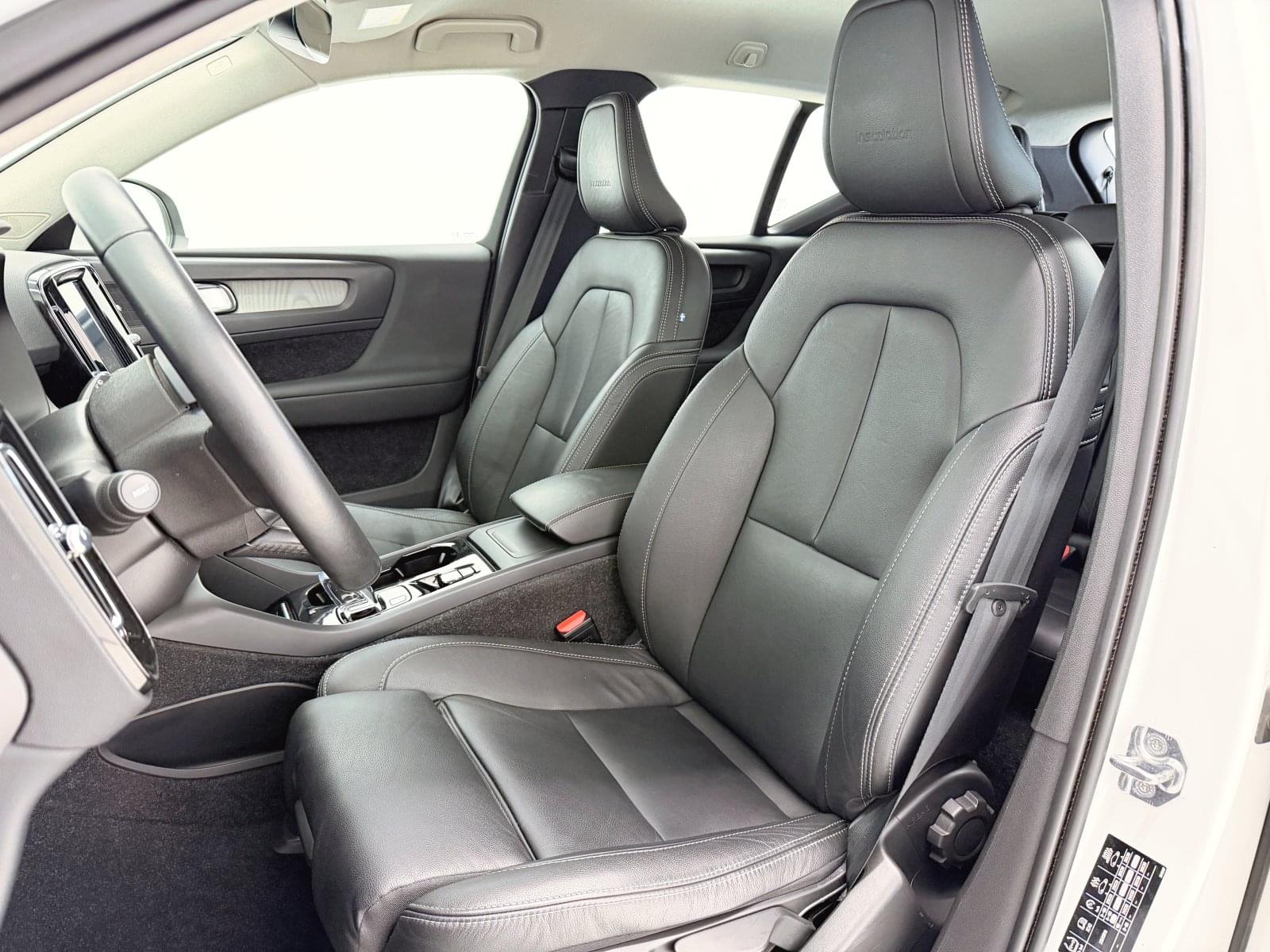 VOLVO XC40 1.5 T3 INSCRIPCION AUTO 163CV 24 