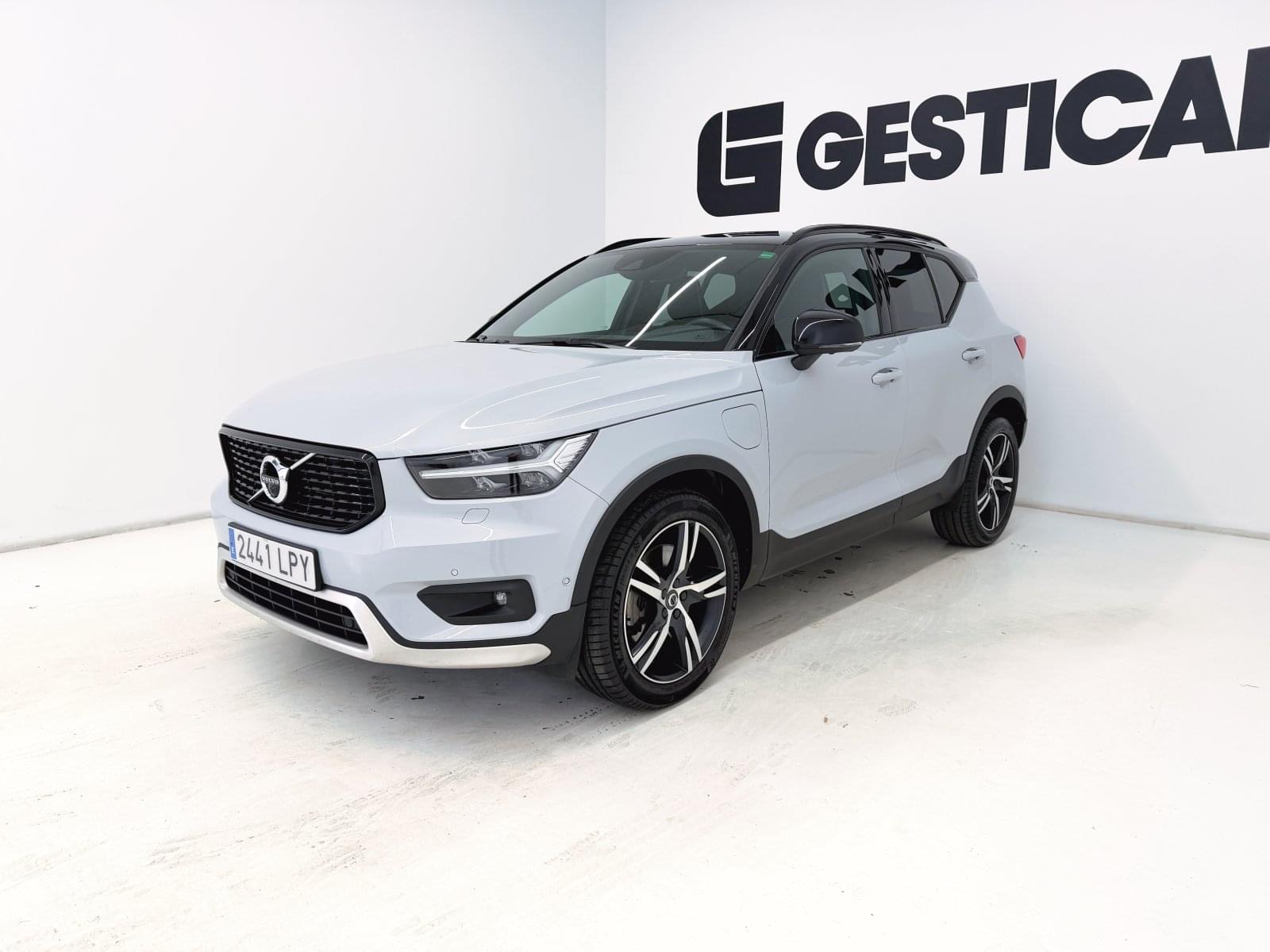 VOLVO XC40 1.5 T4 TWIN RECHARGE R-DESIGN AUTO 211CV 6 