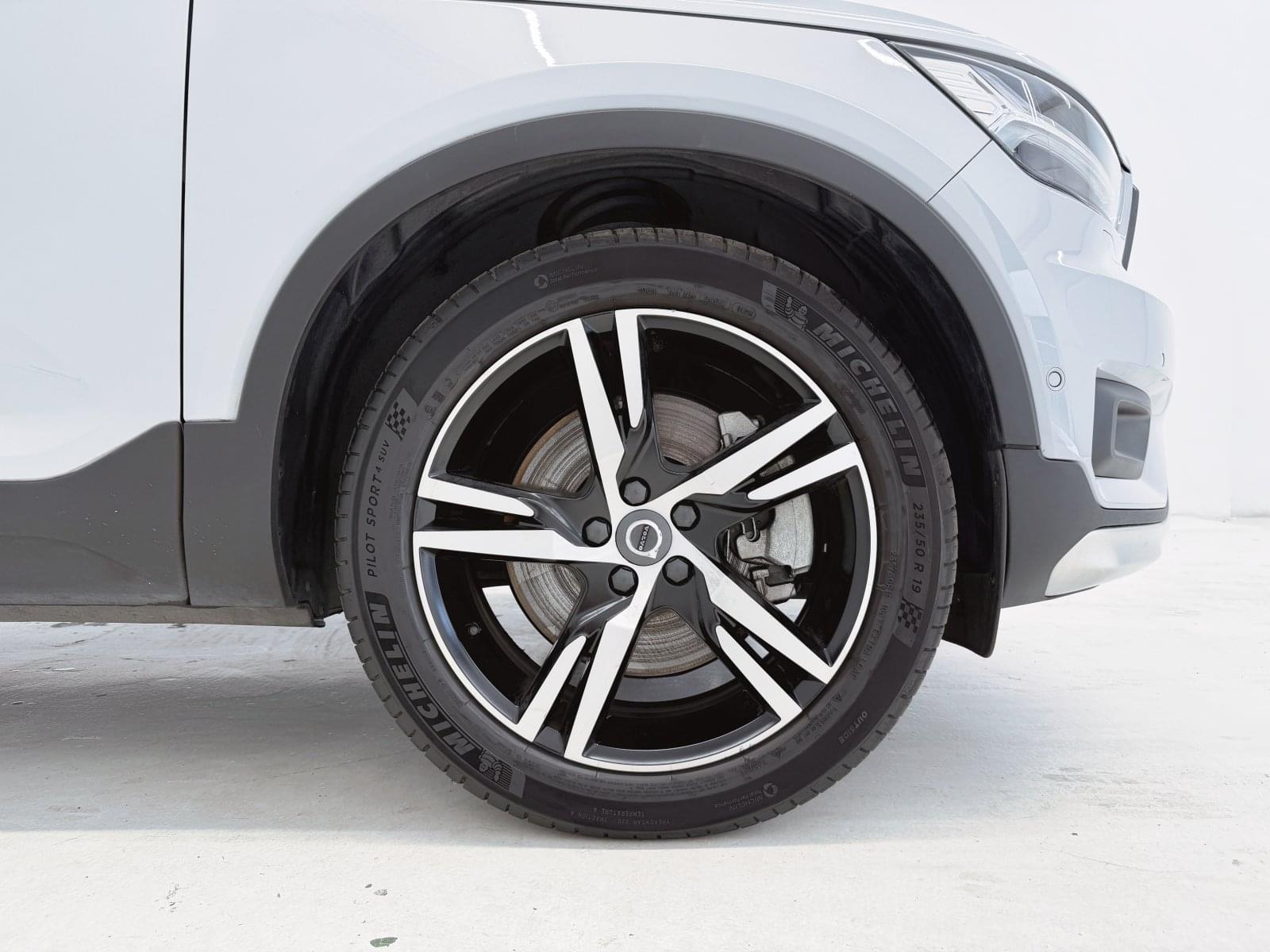 VOLVO XC40 1.5 T4 TWIN RECHARGE R-DESIGN AUTO 211CV 14 