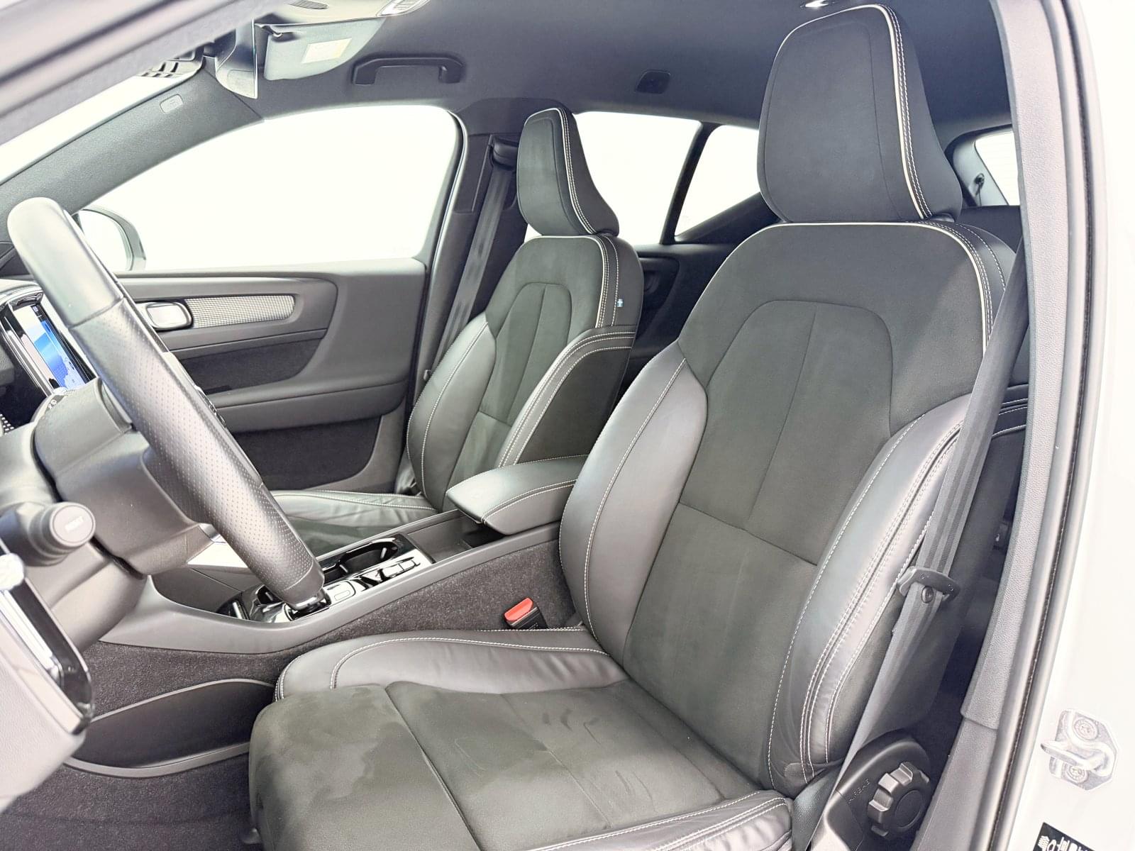 VOLVO XC40 1.5 T4 TWIN RECHARGE R-DESIGN AUTO 211CV 18 