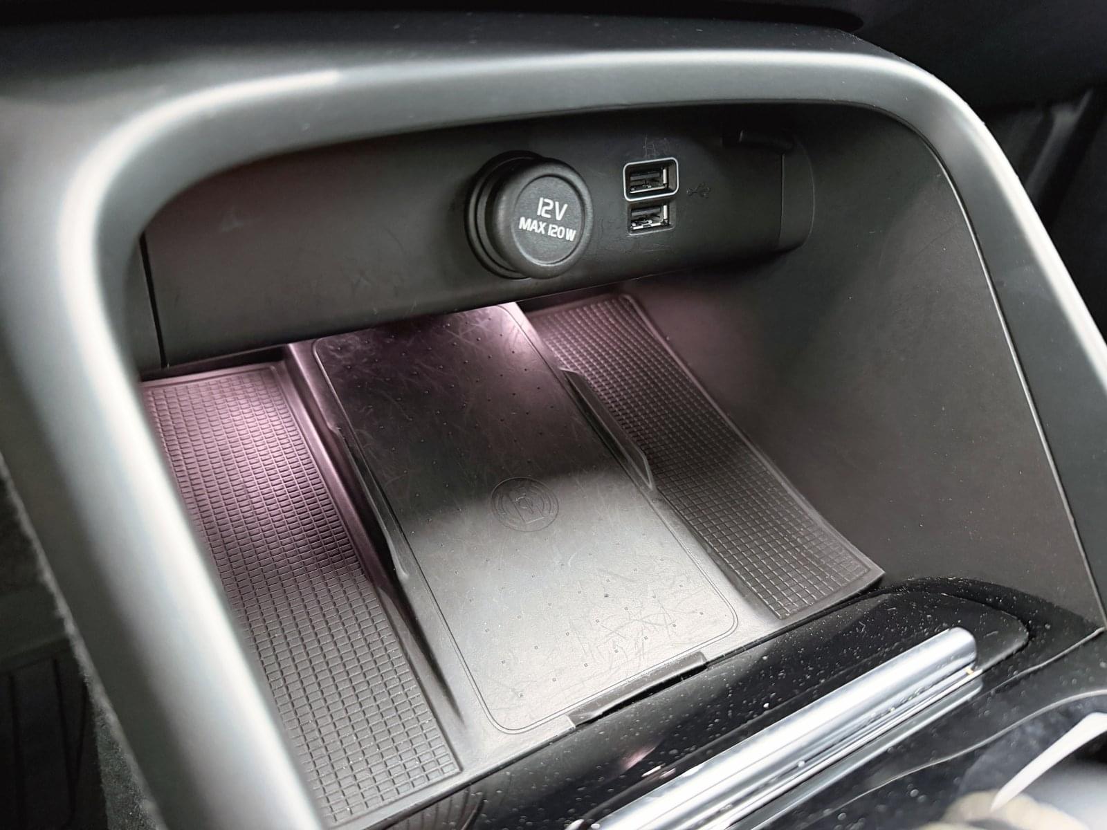 VOLVO XC40 1.5 T4 TWIN RECHARGE R-DESIGN AUTO 211CV 31 