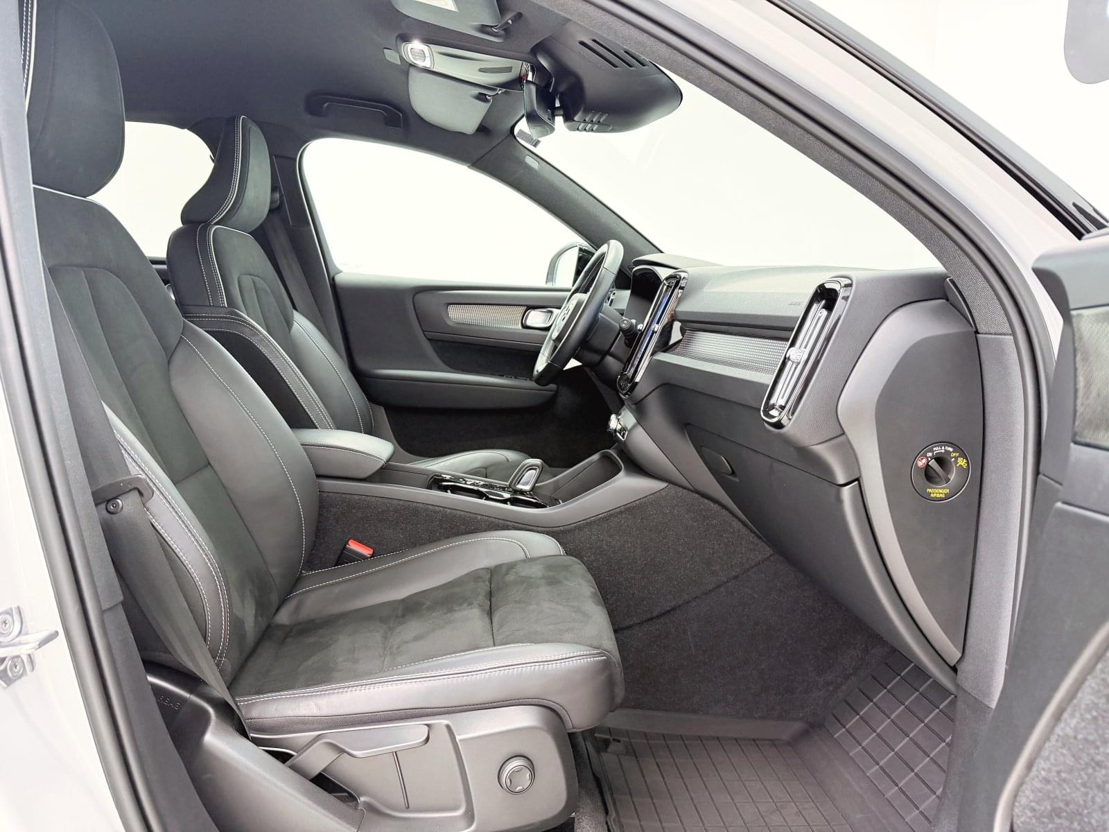 VOLVO XC40 1.5 T4 TWIN RECHARGE R-DESIGN AUTO 211CV 35 