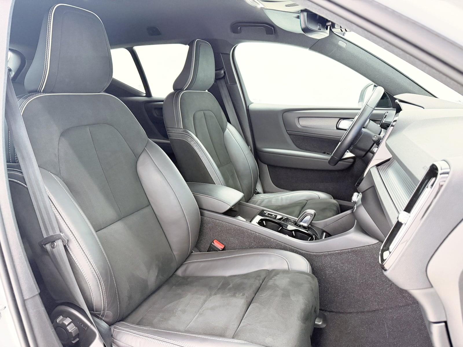 VOLVO XC40 1.5 T4 TWIN RECHARGE R-DESIGN AUTO 211CV 36 