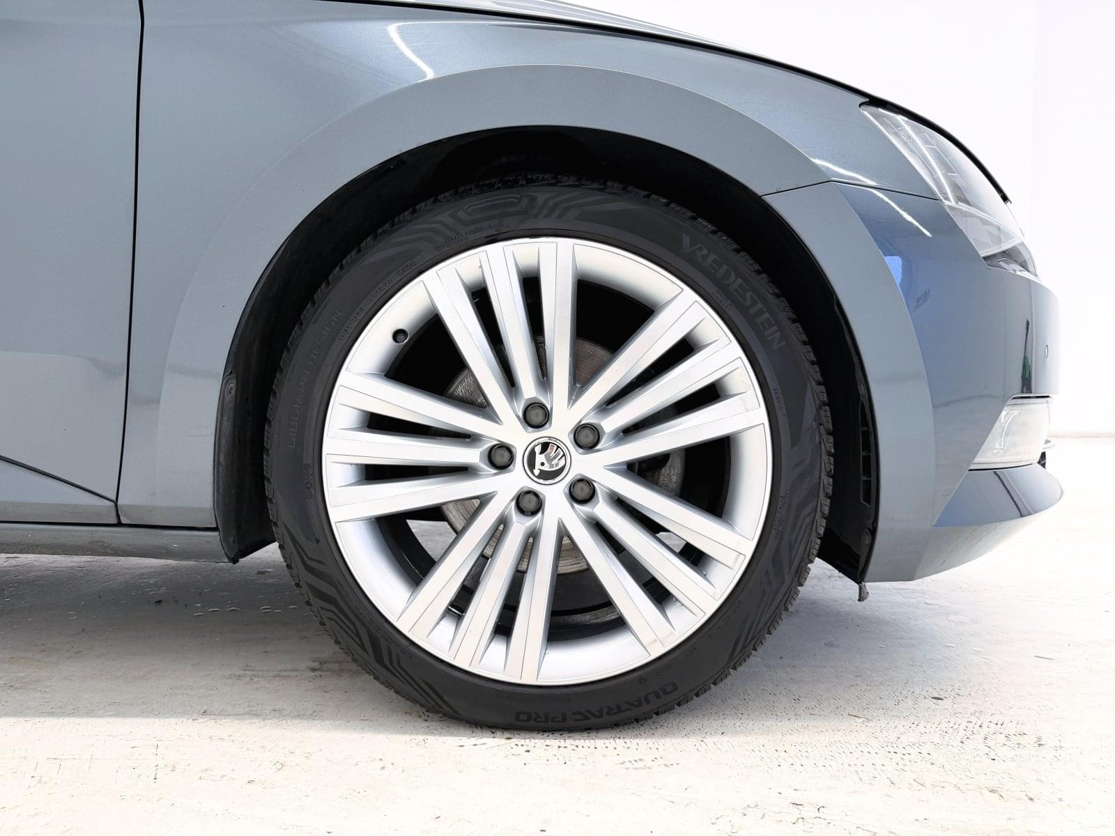 SKODA SUPERB COMBI STYLE 2.0TDI 150CV DSG 20 