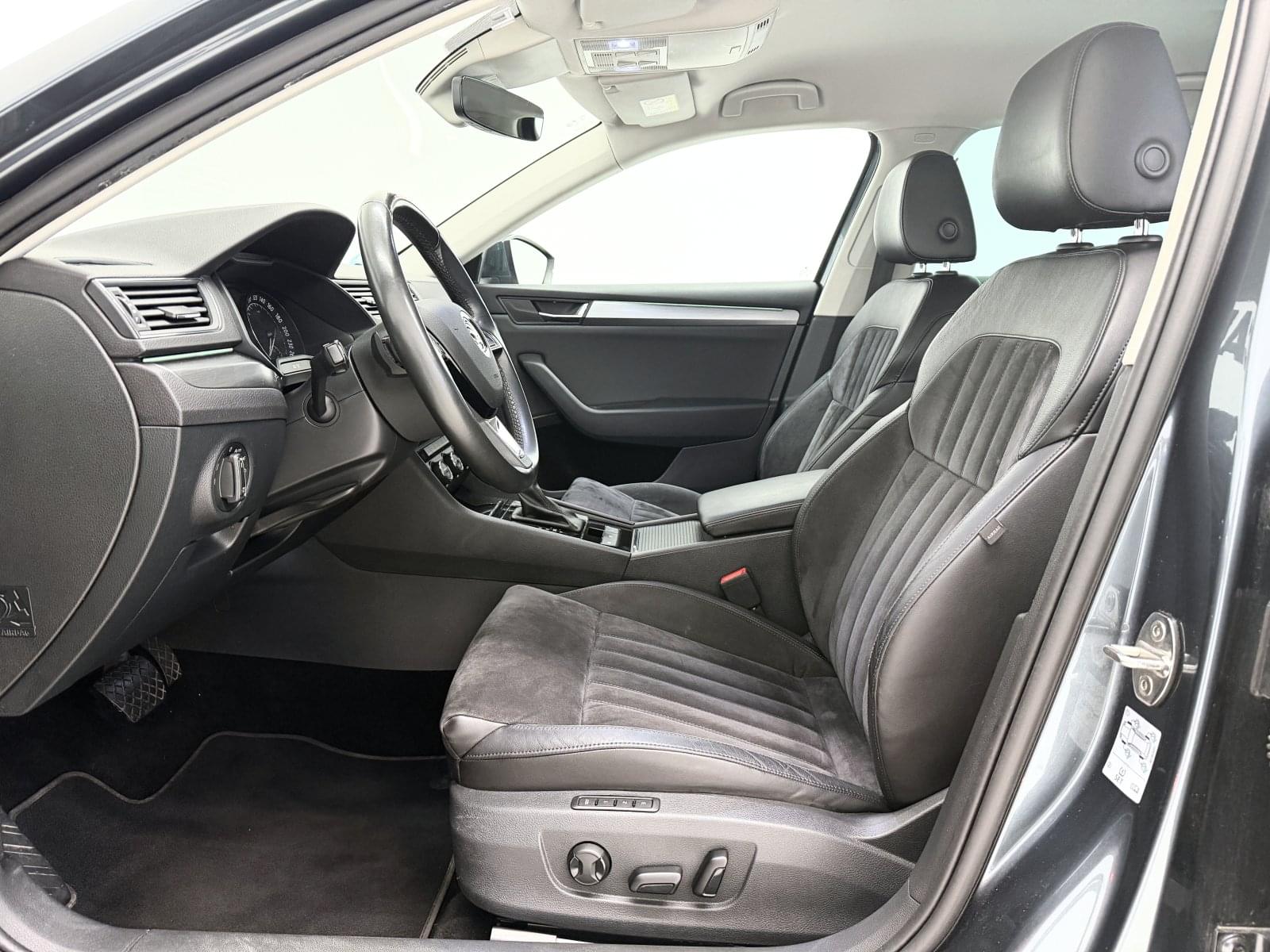 SKODA SUPERB COMBI STYLE 2.0TDI 150CV DSG 25 