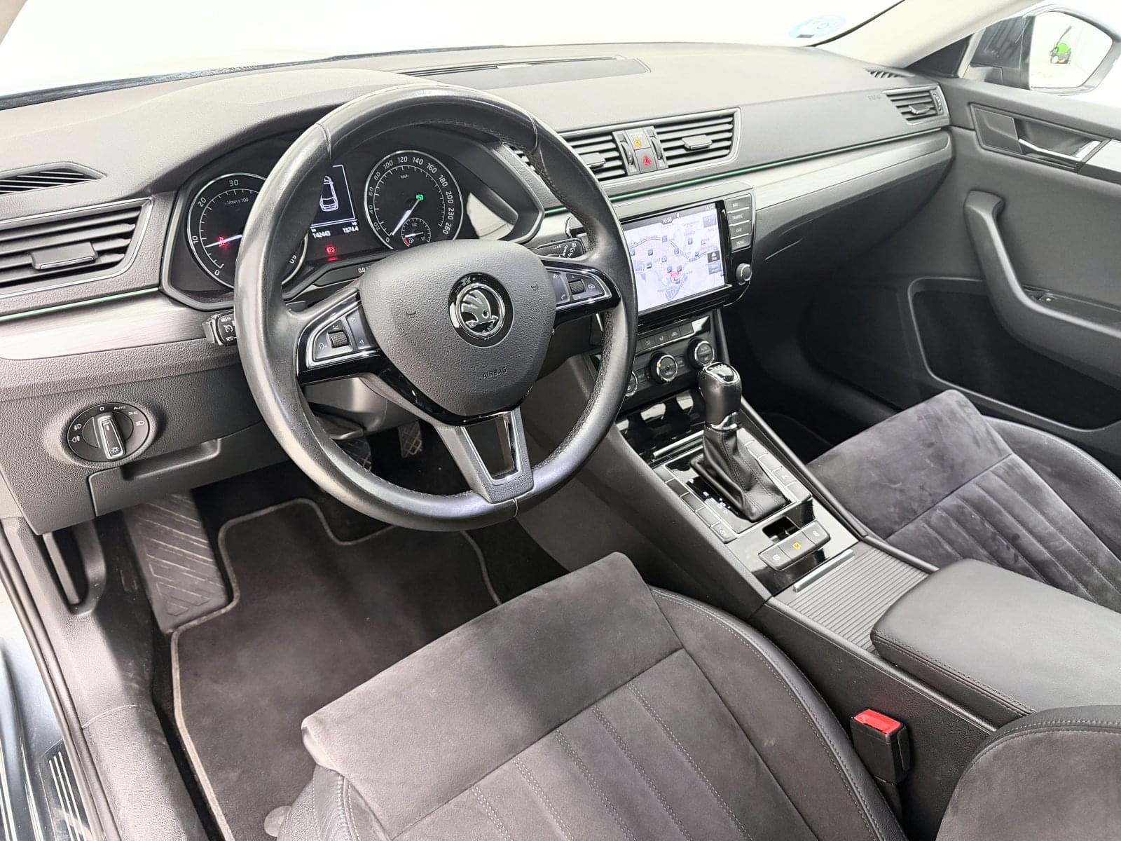 SKODA SUPERB COMBI STYLE 2.0TDI 150CV DSG 26 