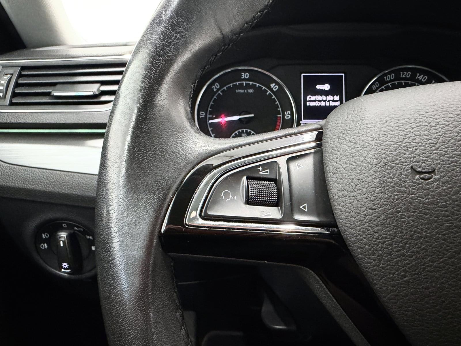 SKODA SUPERB COMBI STYLE 2.0TDI 150CV DSG 29 