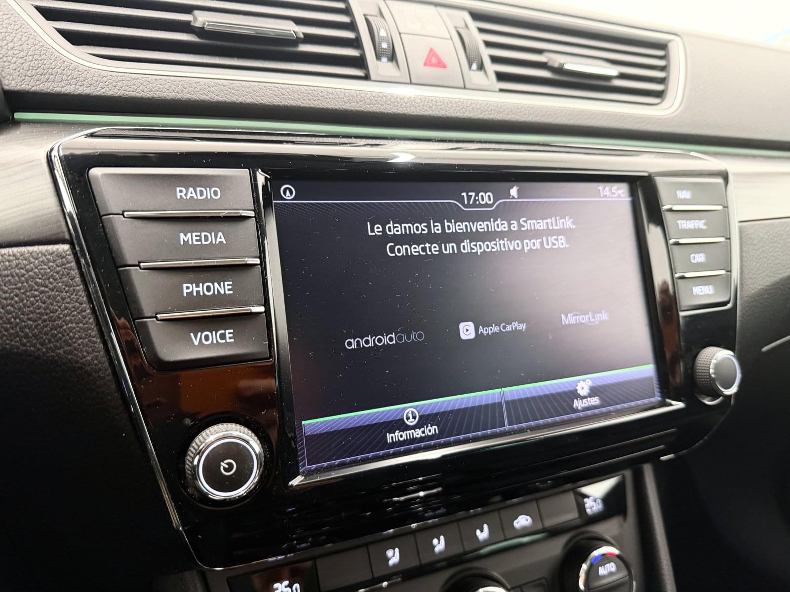 SKODA SUPERB COMBI STYLE 2.0TDI 150CV DSG 34 