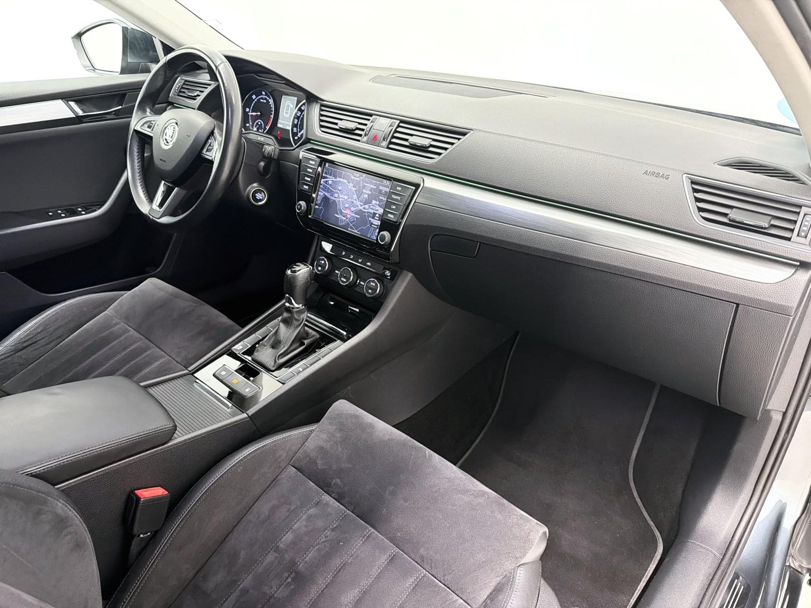 SKODA SUPERB COMBI STYLE 2.0TDI 150CV DSG 36 