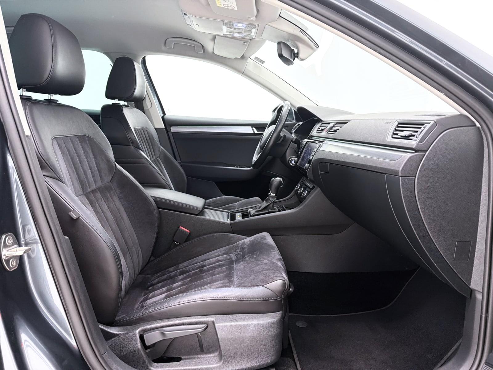 SKODA SUPERB COMBI STYLE 2.0TDI 150CV DSG 37 