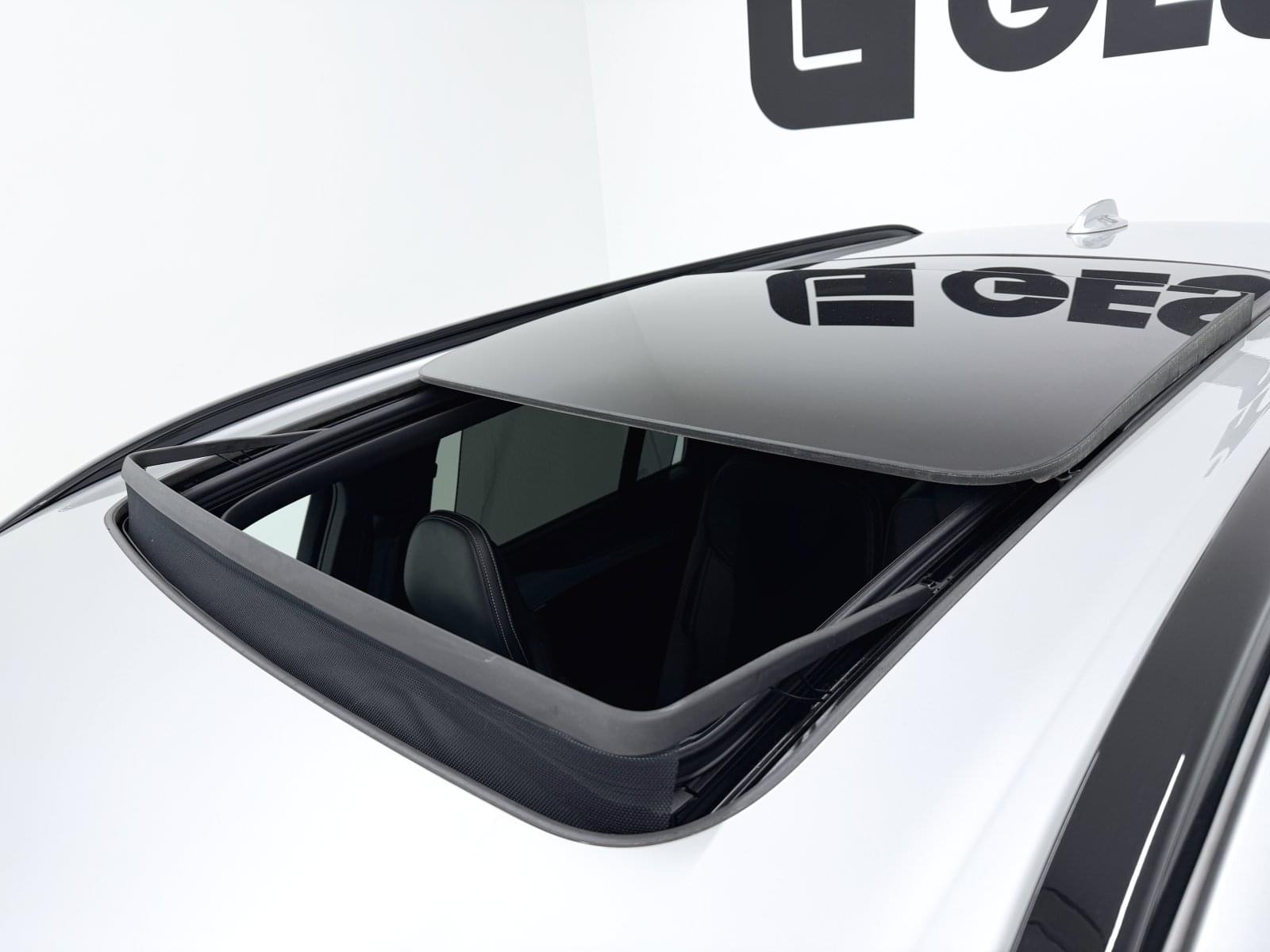 VOLVO XC90 2.0 B5 D AWD R-DESIGN AUTO (CX) 235CV 7 