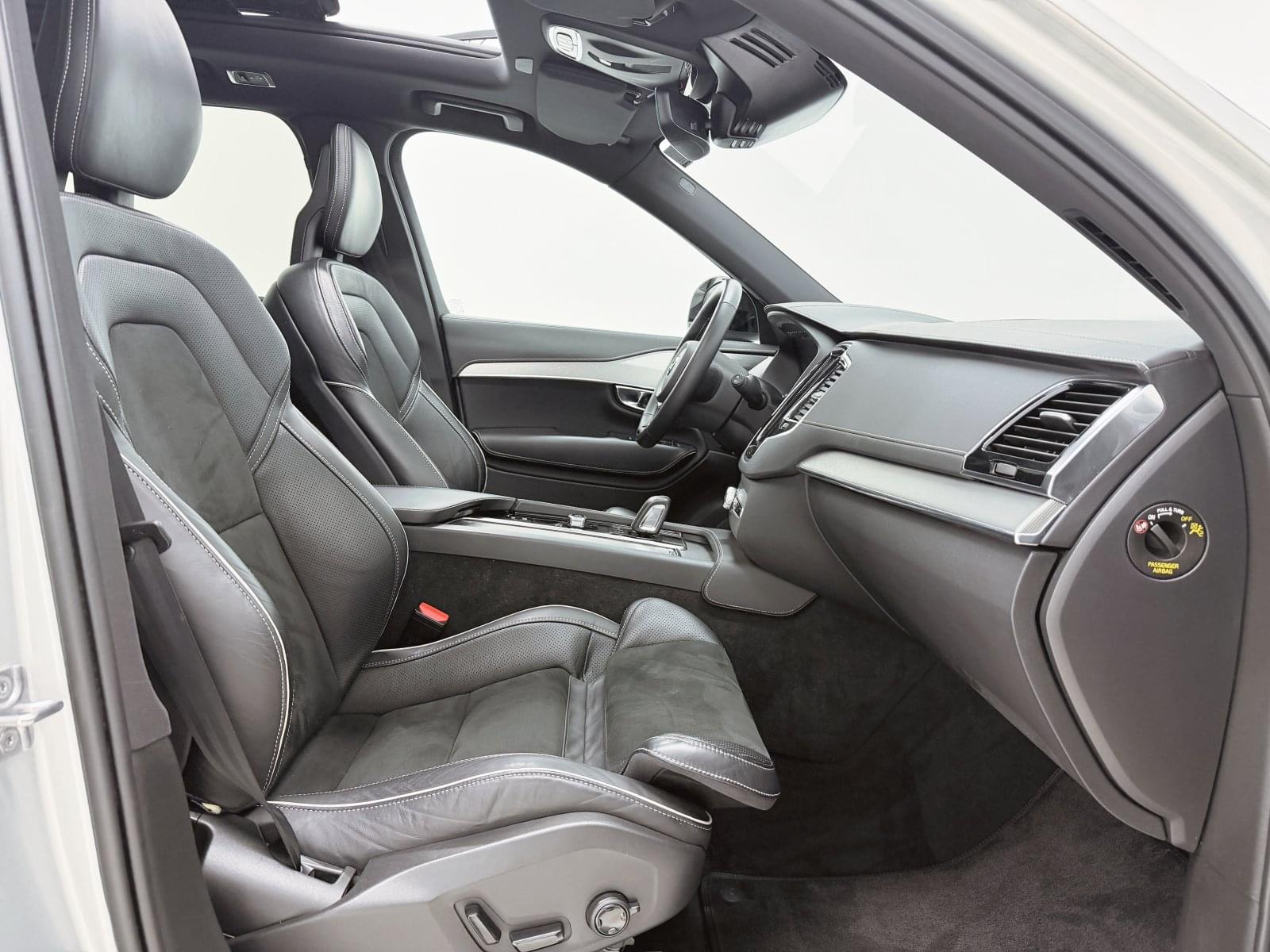 VOLVO XC90 2.0 B5 D AWD R-DESIGN AUTO (CX) 235CV 41 