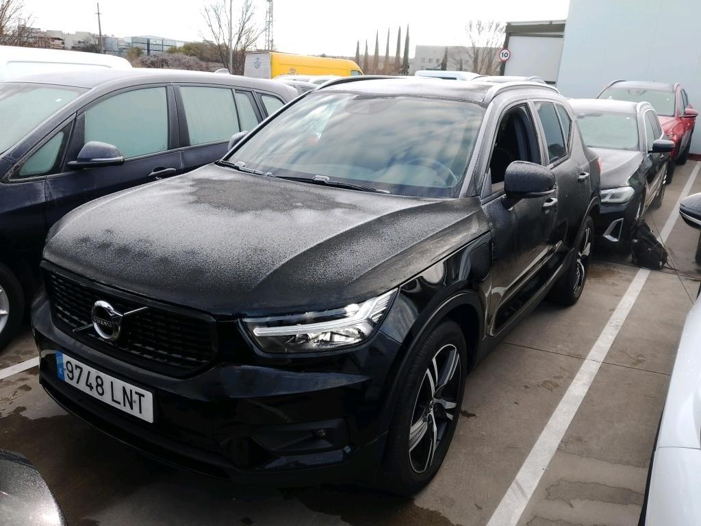 VOLVO XC40 1.5 T5 TWIN RECHARGE R-DESIG 262CV 2 