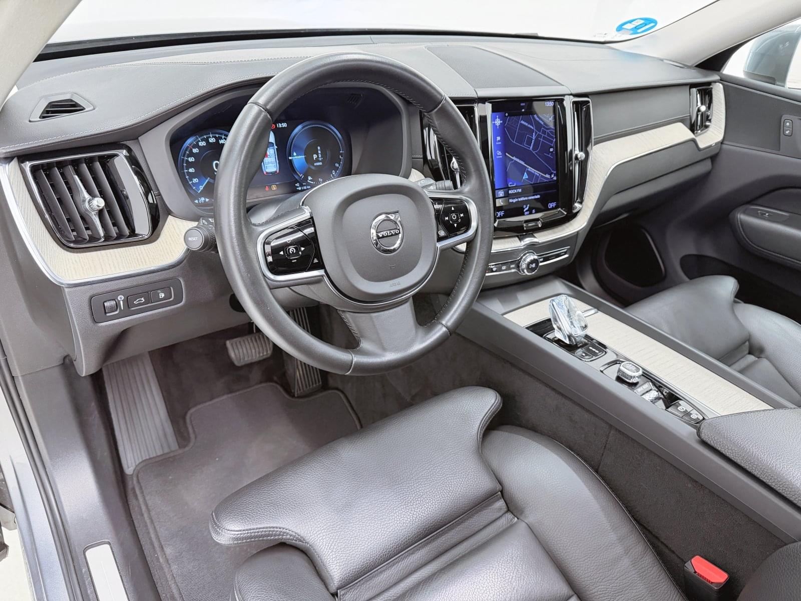 VOLVO XC60 2.0 T6 AWD RECHAR. INSCRIPTION AUT 340CV 29 