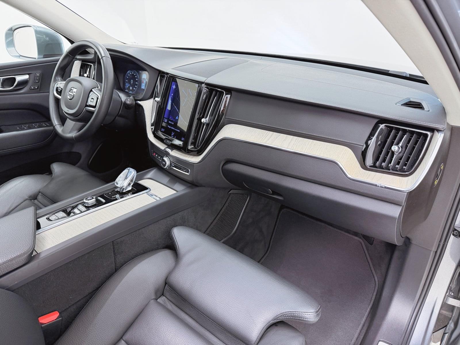 VOLVO XC60 2.0 T6 AWD RECHAR. INSCRIPTION AUT 340CV 40 