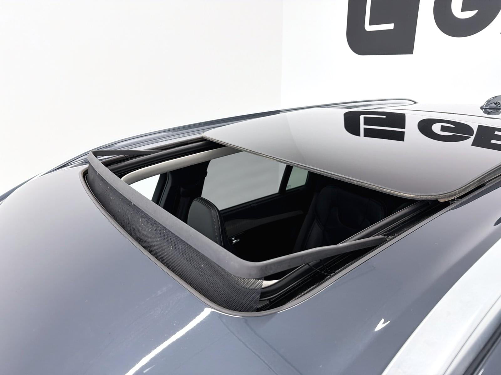 VOLVO XC90 2.0 T8 AWD RECHARGE INSCRIP. AUTO 455CV 7 