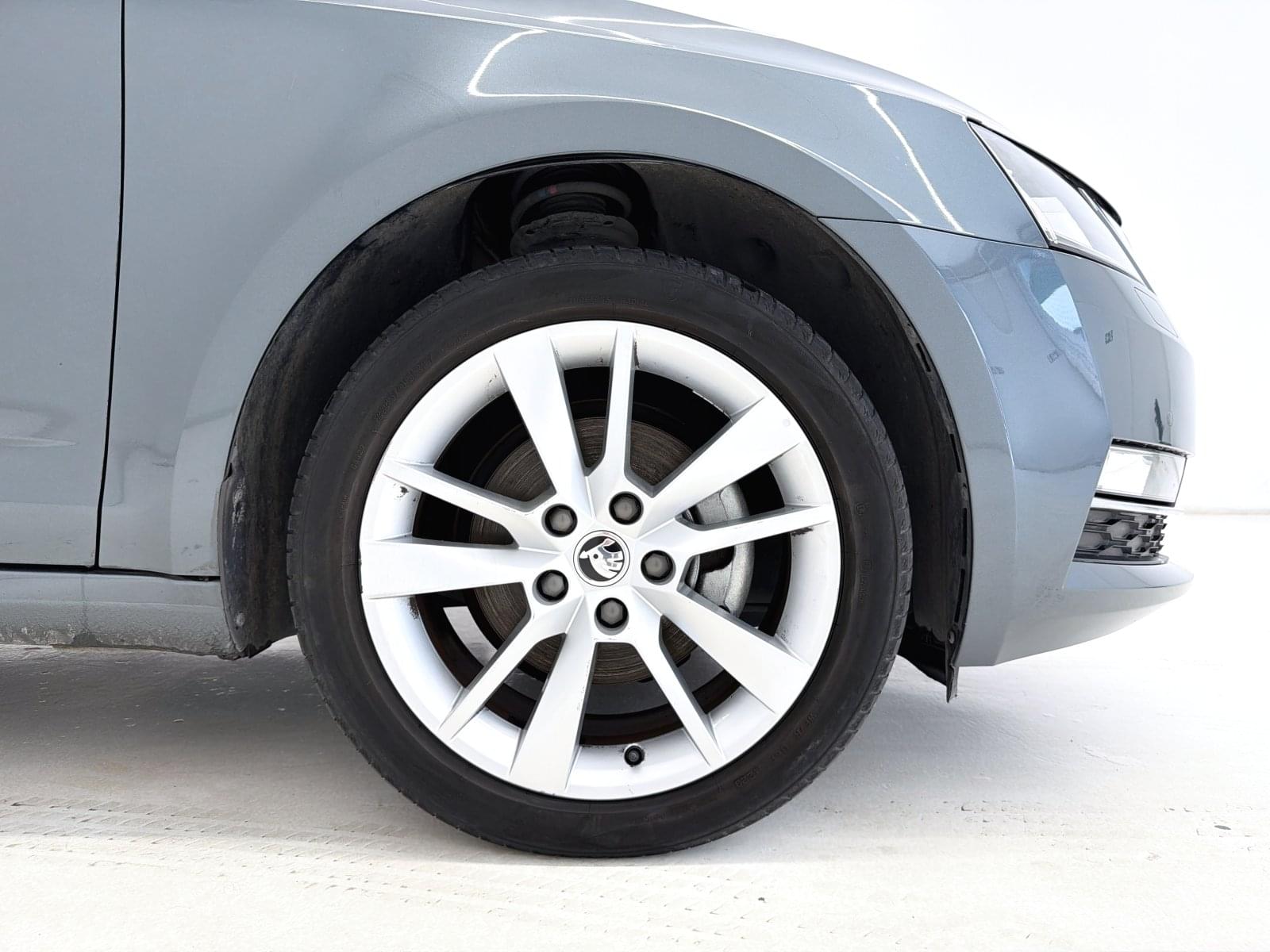 SKODA OCTAVIA COMBI 1.5 TSI DSG STYLE  150CV 20 