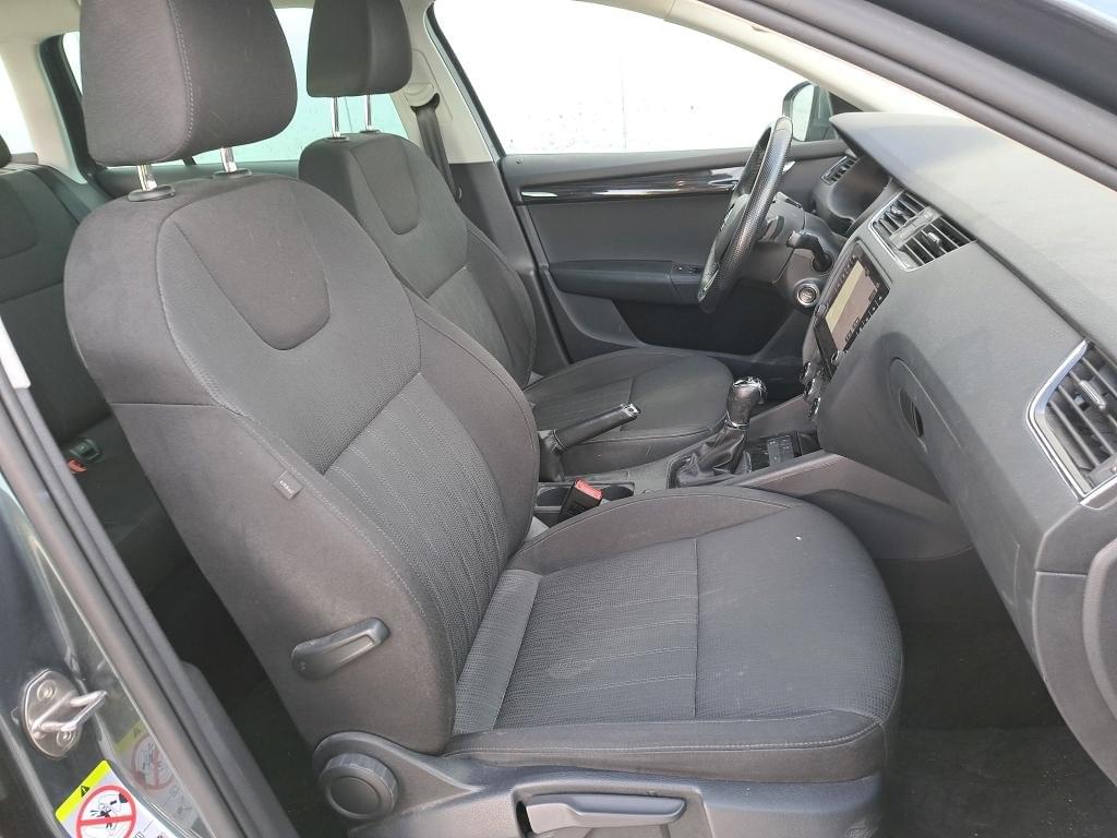 SKODA OCTAVIA COMBI 1.5 TSI DSG STYLE  150CV 12 