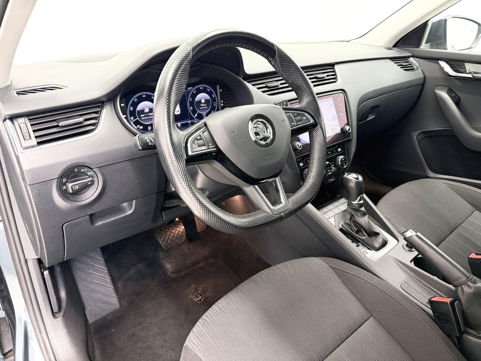 SKODA OCTAVIA COMBI 1.5 TSI DSG STYLE  150CV 26 