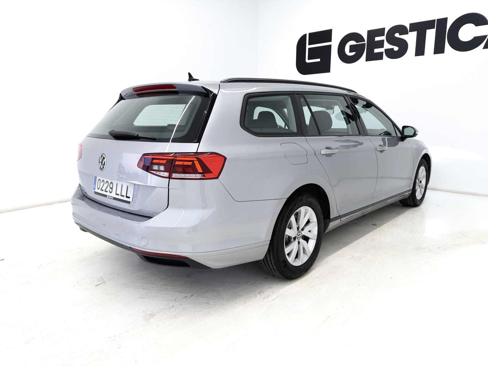 VOLKSWAGEN PASSAT VARIANT BUSINESS 2.0 TDI 122CV DSG 17 