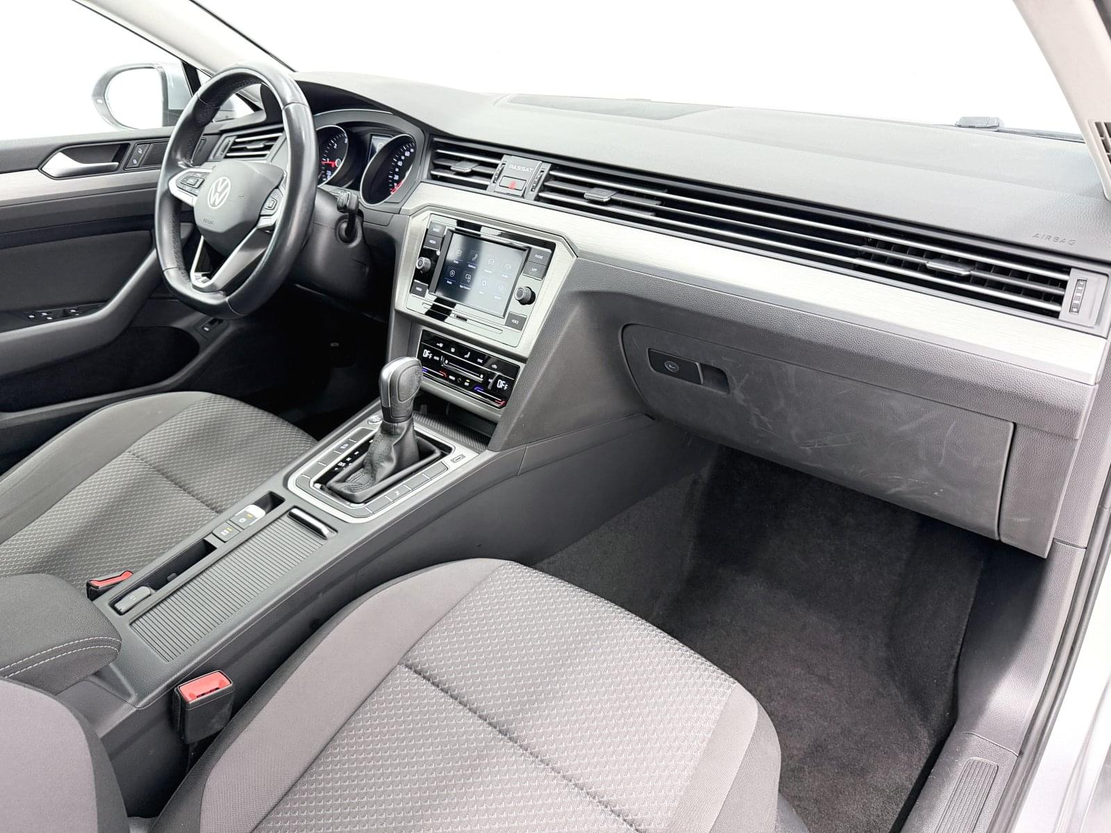 VOLKSWAGEN PASSAT VARIANT BUSINESS 2.0 TDI 122CV DSG 37 