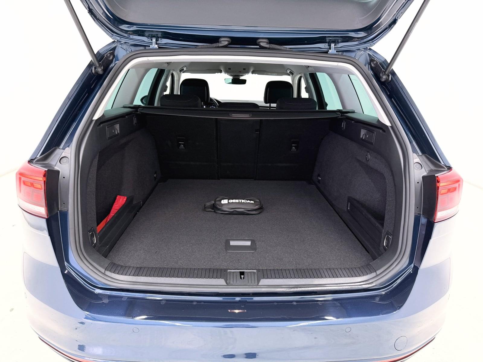 VOLKSWAGEN PASSAT VARIANT EXECUTIVE 1.5 TSI DSG 150CV 14 