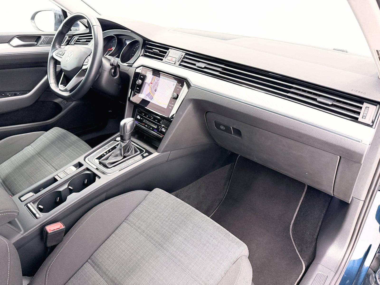 VOLKSWAGEN PASSAT VARIANT EXECUTIVE 1.5 TSI DSG 150CV 37 