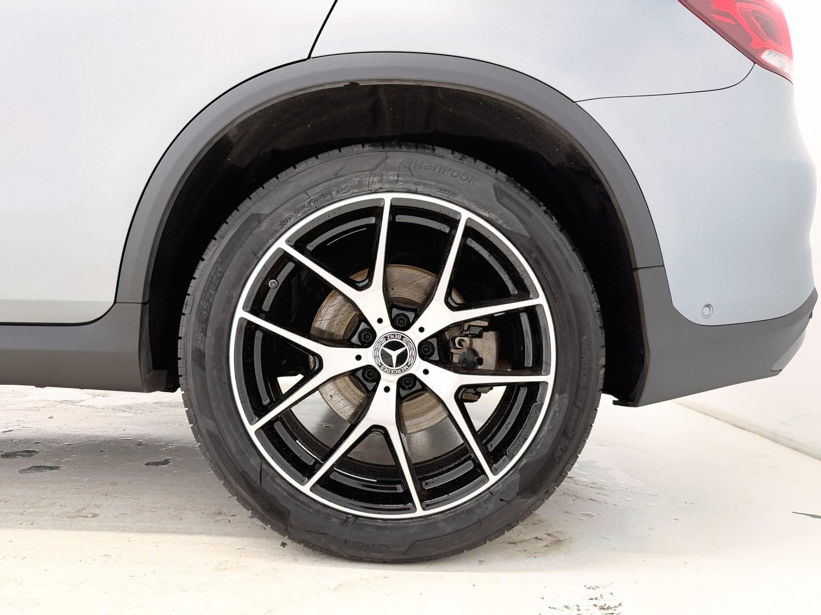 MERCEDES CLASE GLC GLC 300 4MATIC 258CV 23 