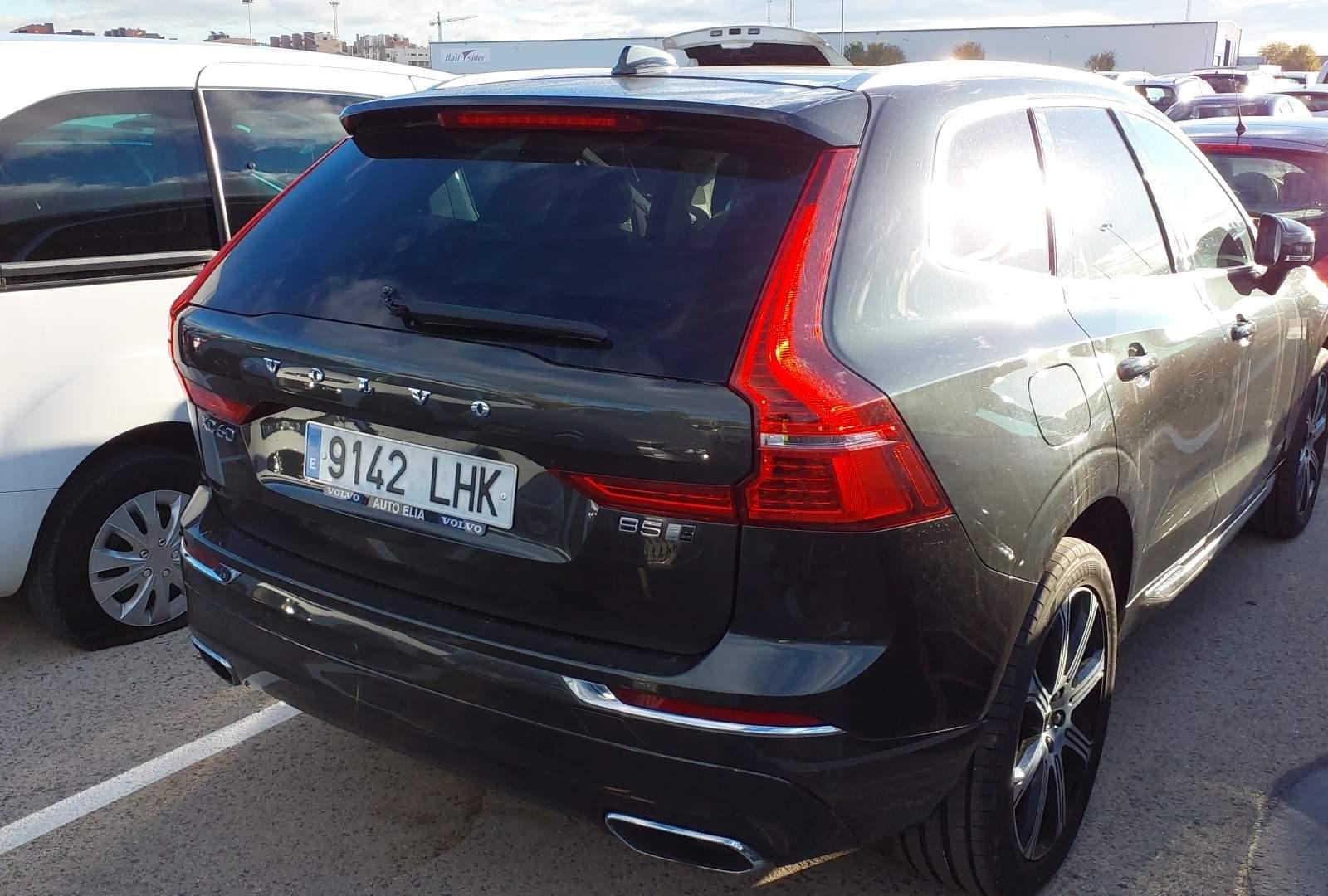 VOLVO XC60 2.0 B5 G AWD INSCRIPTION AUTO  250CV 3 