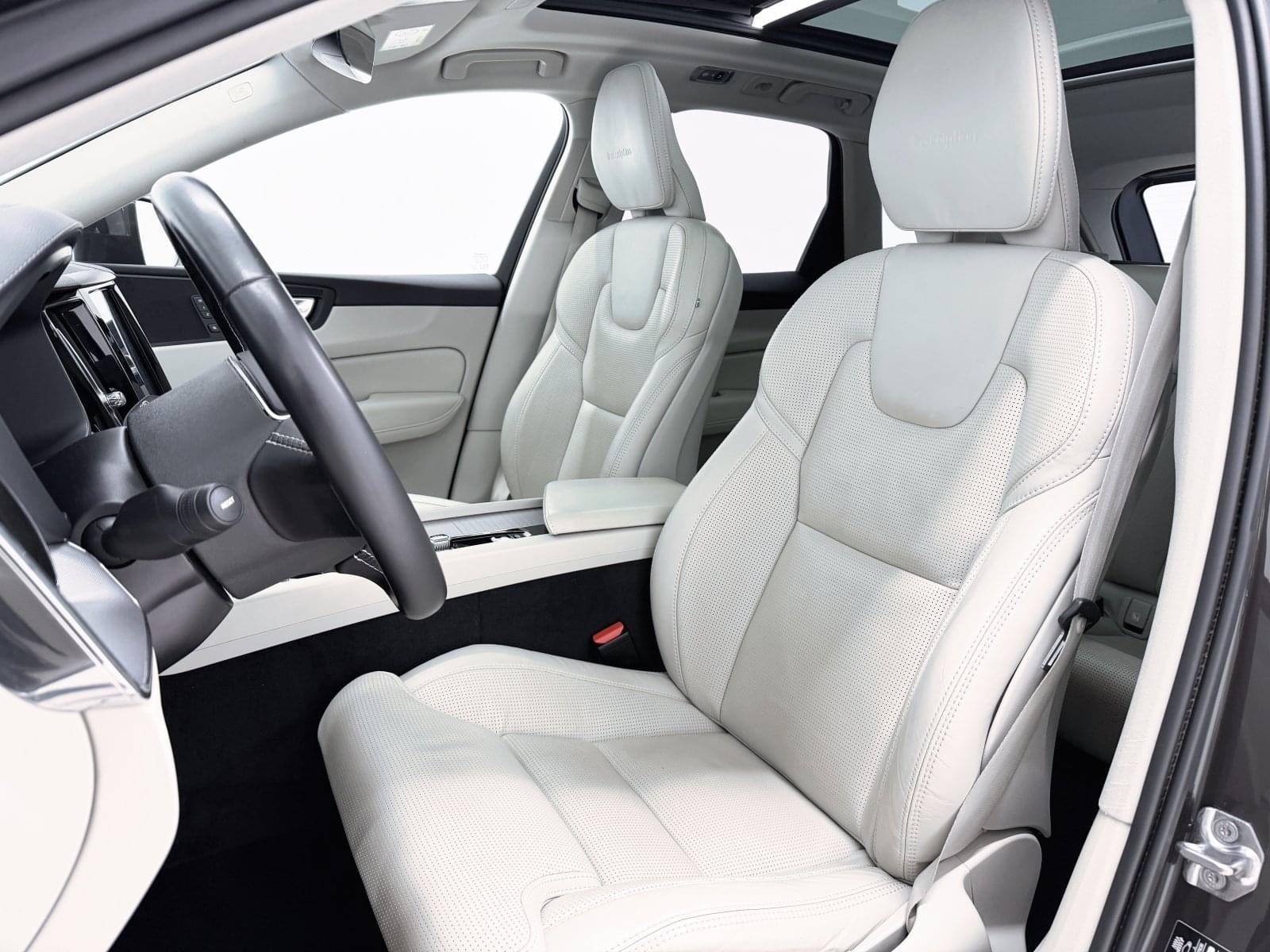 VOLVO XC60 2.0 B5 G AWD INSCRIPTION AUTO  250CV 27 