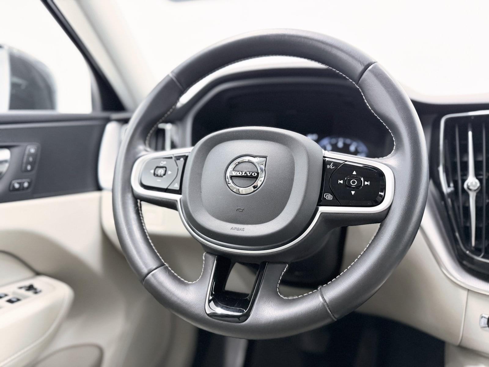 VOLVO XC60 2.0 B5 G AWD INSCRIPTION AUTO  250CV 29 