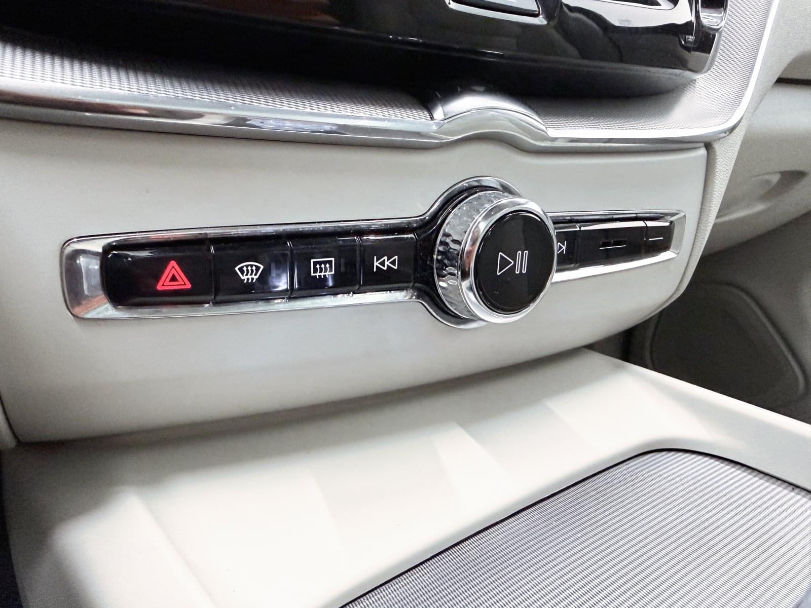 VOLVO XC60 2.0 B5 G AWD INSCRIPTION AUTO  250CV 36 