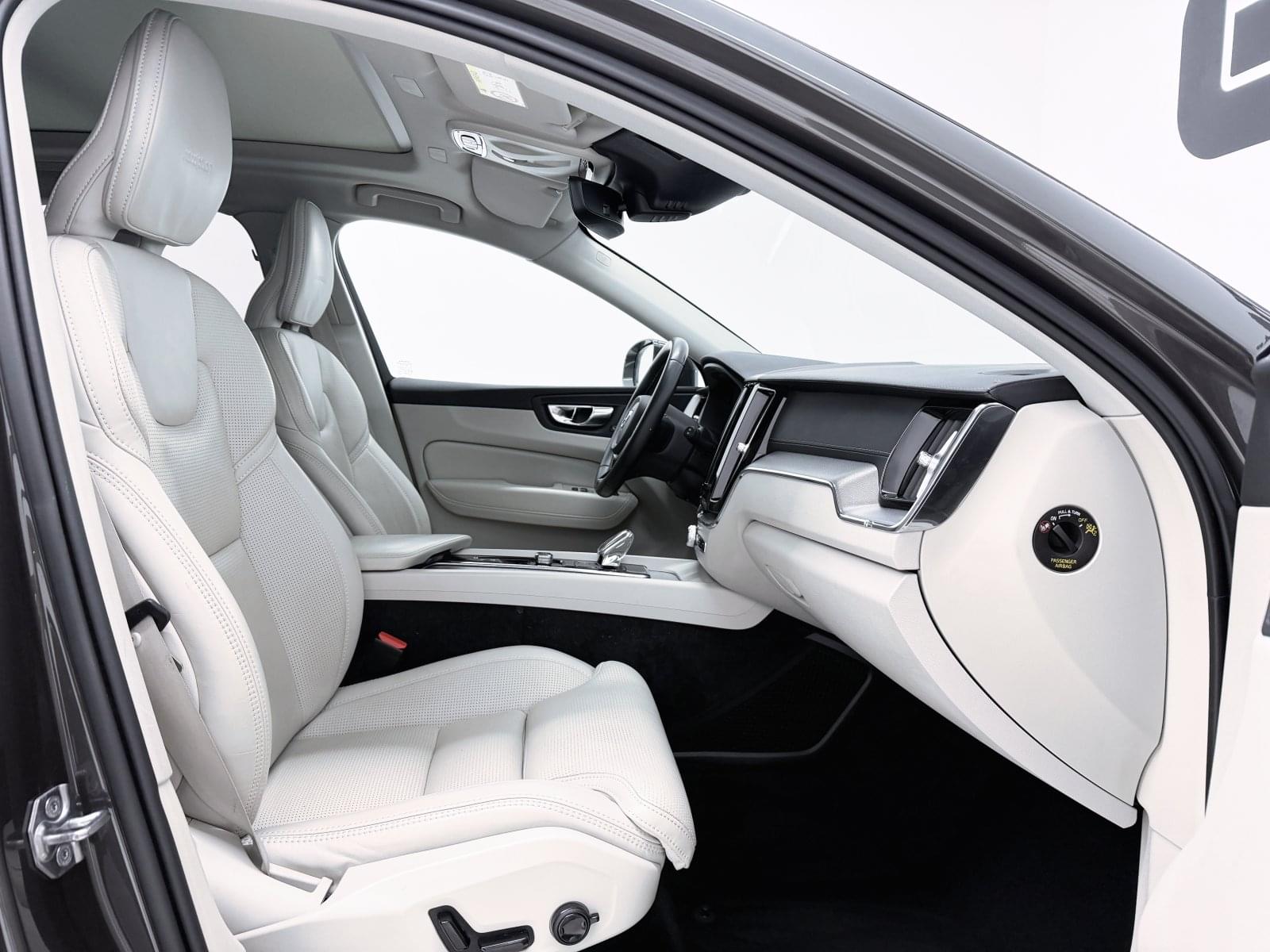 VOLVO XC60 2.0 B5 G AWD INSCRIPTION AUTO  250CV 39 