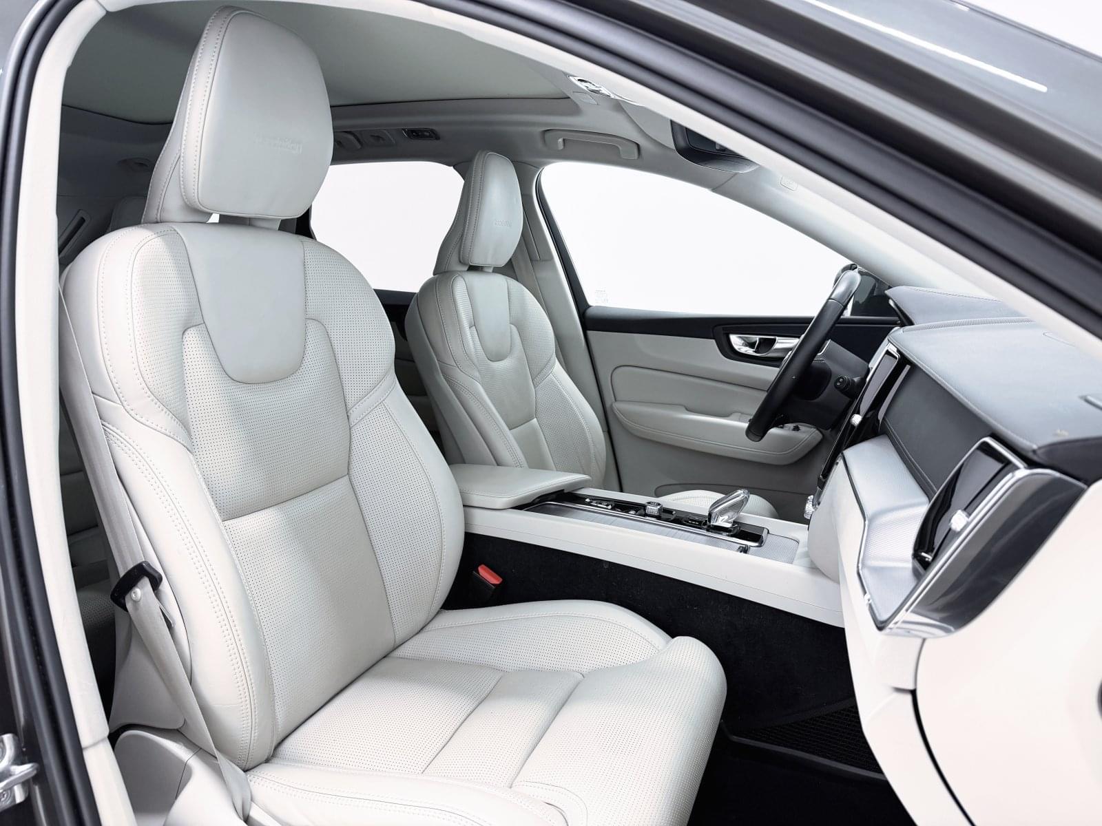 VOLVO XC60 2.0 B5 G AWD INSCRIPTION AUTO  250CV 40 