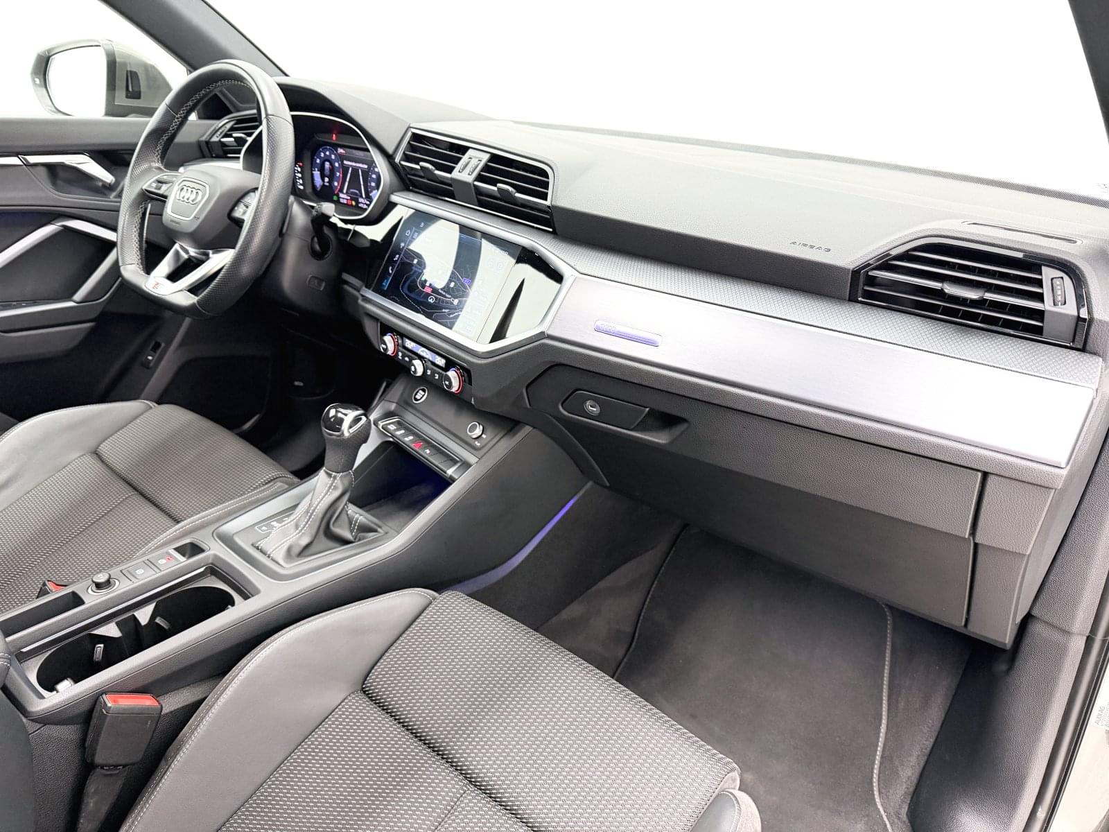 AUDI Q3 S LINE 35 TFSI S TRONIC 150CV 41