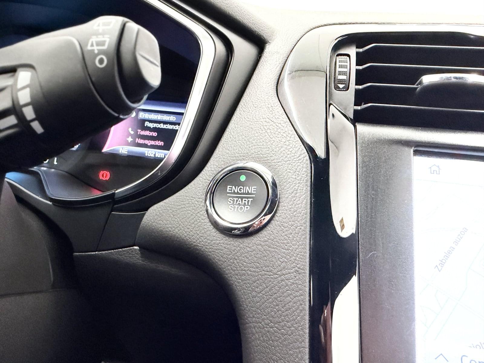 FORD MONDEO 2.0 HIBRIDO  ST-LINE HEV AT SB 187CV 33 