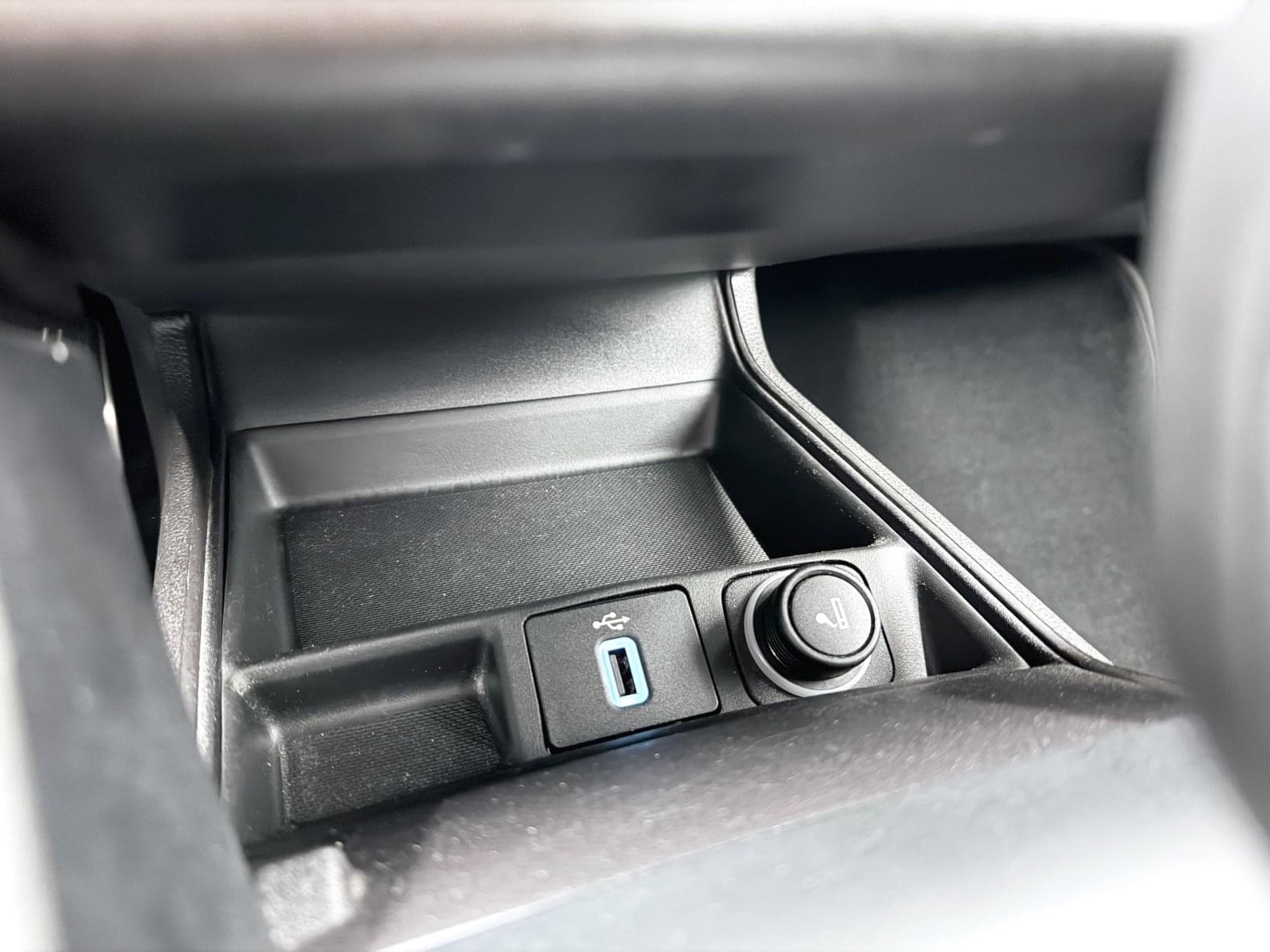 FORD MONDEO 2.0 HIBRIDO  ST-LINE HEV AT SB 187CV 39 