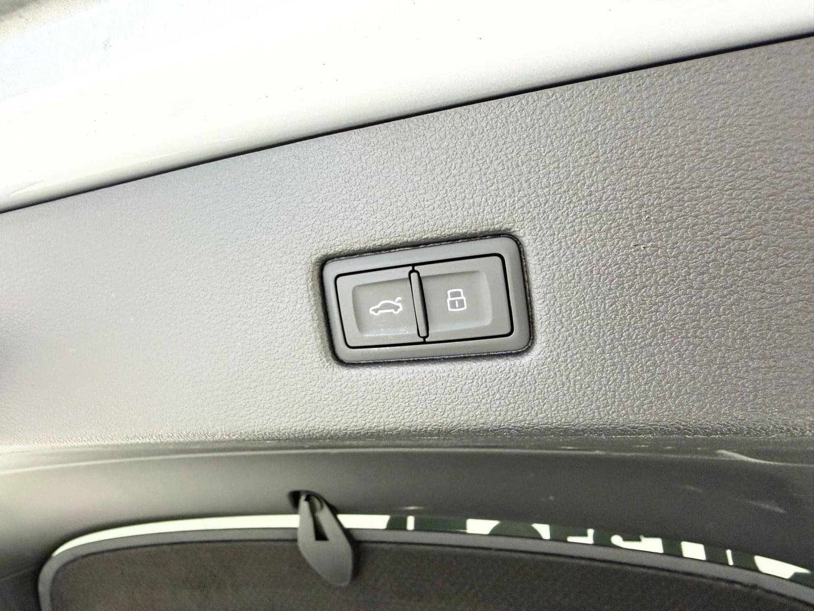 AUDI A7 SPORTBACK COMPETITION 55 TFSIe 17 