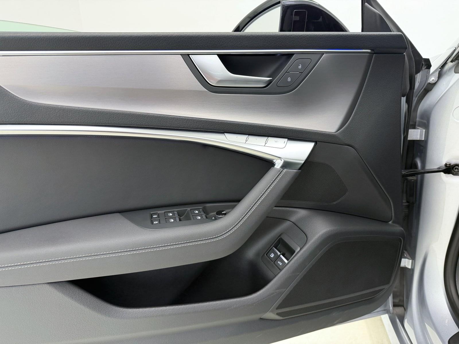 AUDI A7 SPORTBACK COMPETITION 55 TFSIe 28 