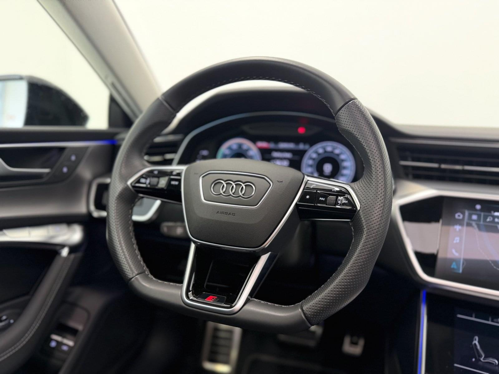 AUDI A7 SPORTBACK COMPETITION 55 TFSIe 32 