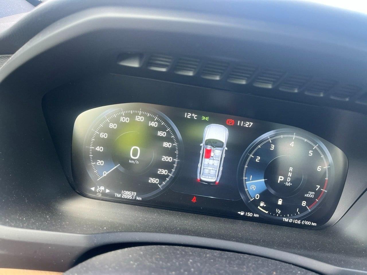 VOLVO XC90 2.0 B5 G AWD MOMENTUM AUTO 250CV 8 