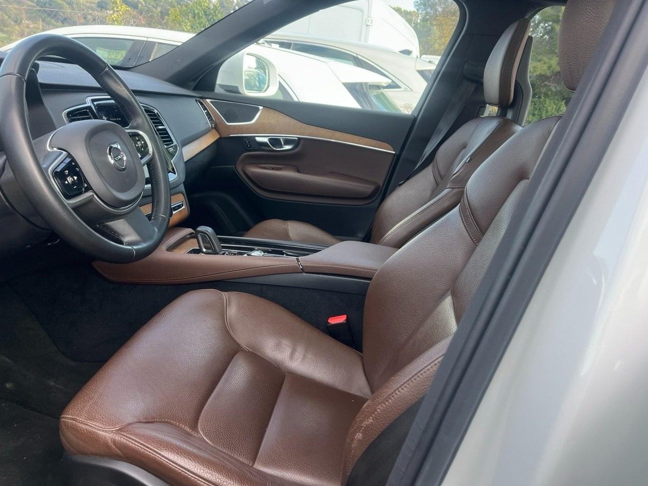 VOLVO XC90 2.0 B5 G AWD MOMENTUM AUTO 250CV 7 