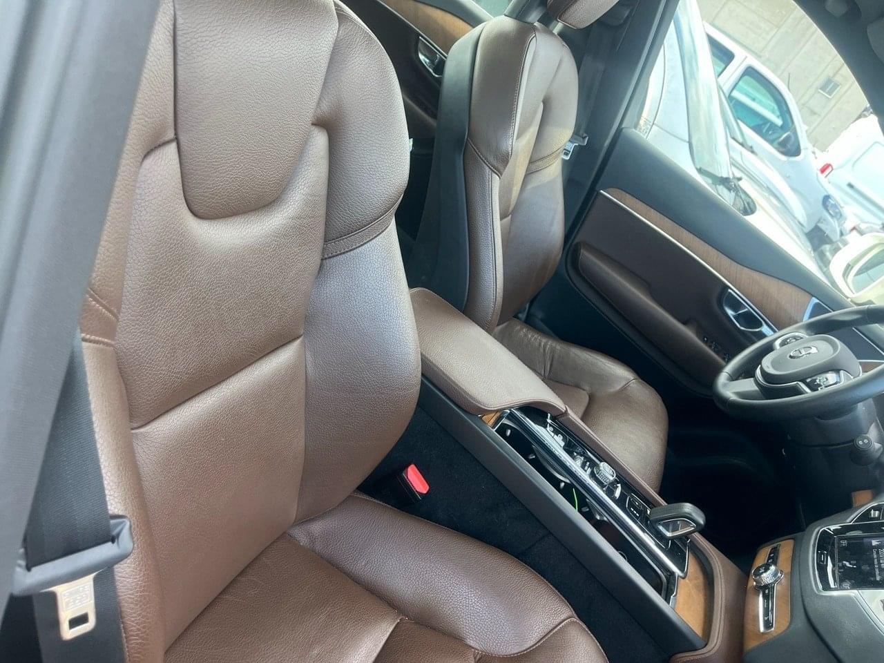 VOLVO XC90 2.0 B5 G AWD MOMENTUM AUTO 250CV 9 