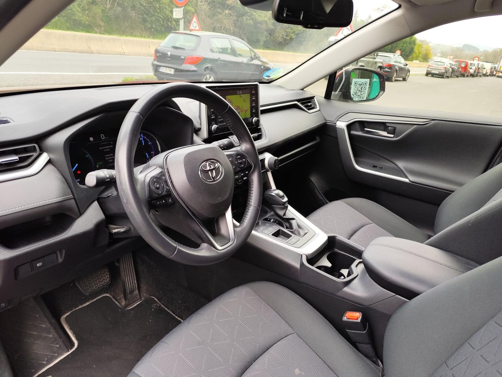 TOYOTA RAV4 2.5L 220H ADVANCE 218CV 9