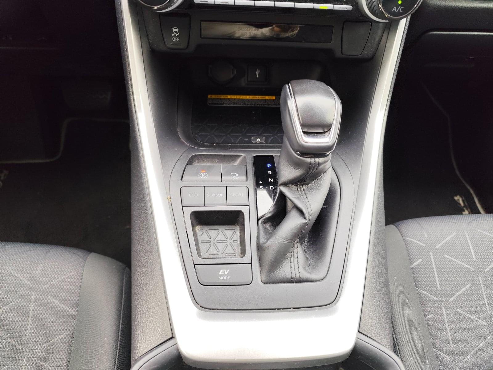 TOYOTA RAV4 2.5L 220H ADVANCE 218CV 15