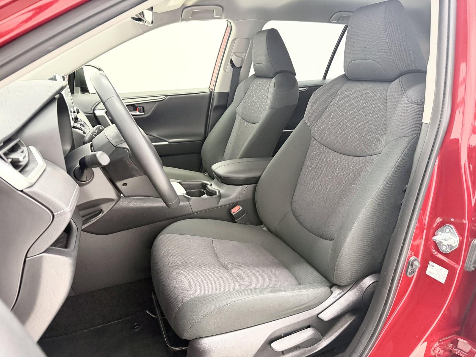 TOYOTA RAV4 2.5L 220H ADVANCE 218CV 22 