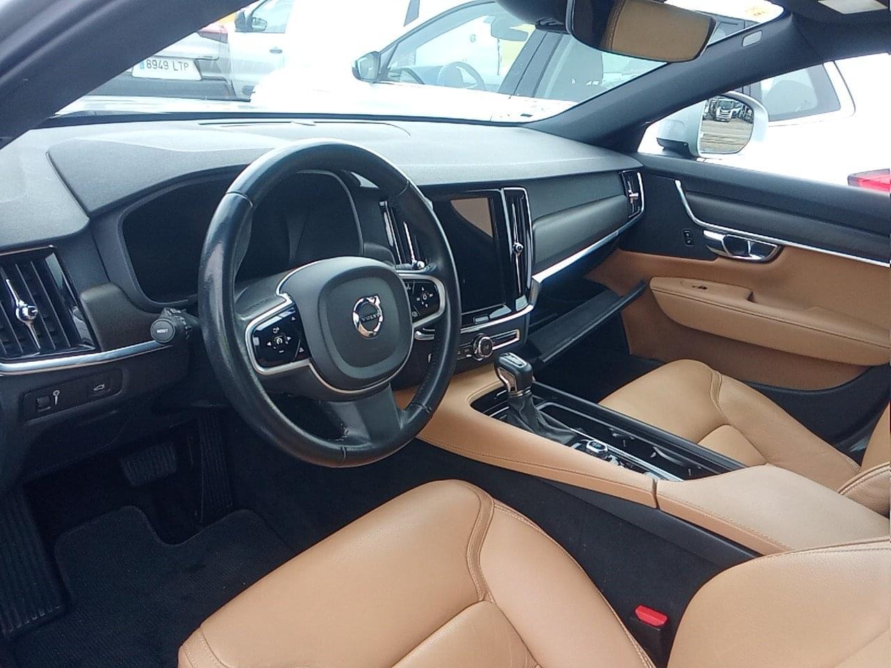 VOLVO V90 CROSS COUNTRY 2.0 D4 AWD AUTO 6 