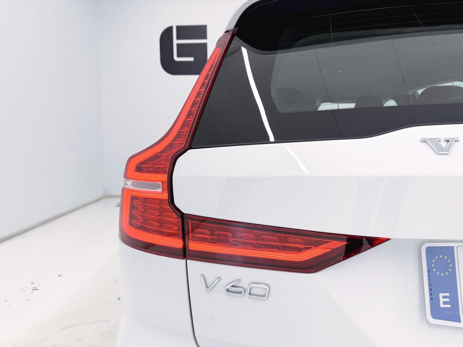 VOLVO V60 2.0 D3 150CV 11 